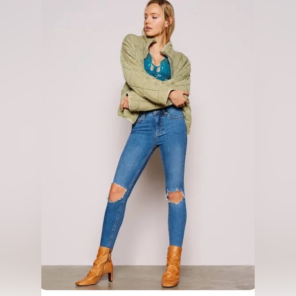 Free People GUC Jeans - Picture 8 of 8